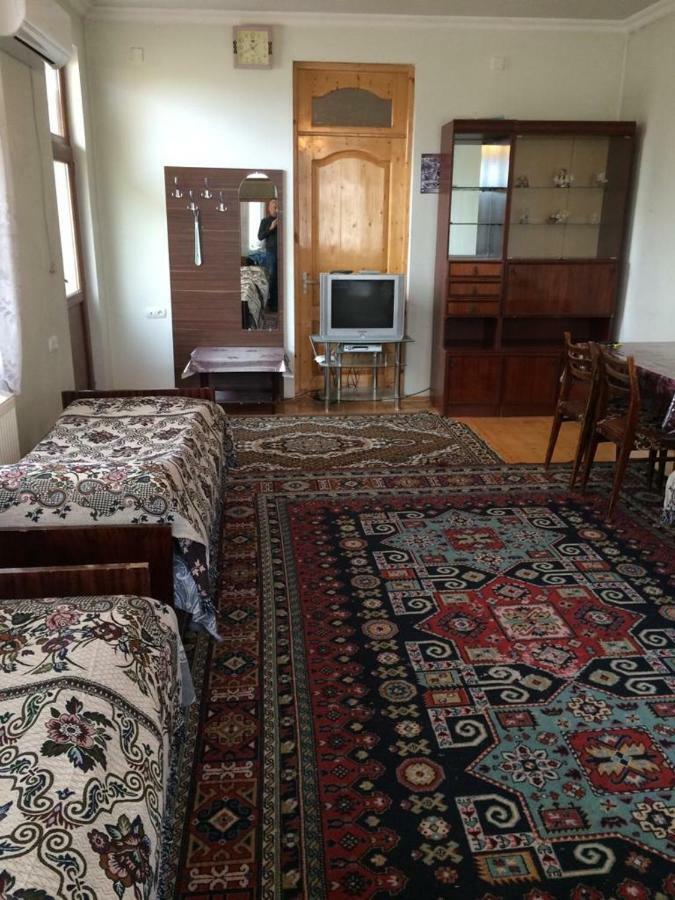 Huseyn Houses กันจา ภายนอก รูปภาพ