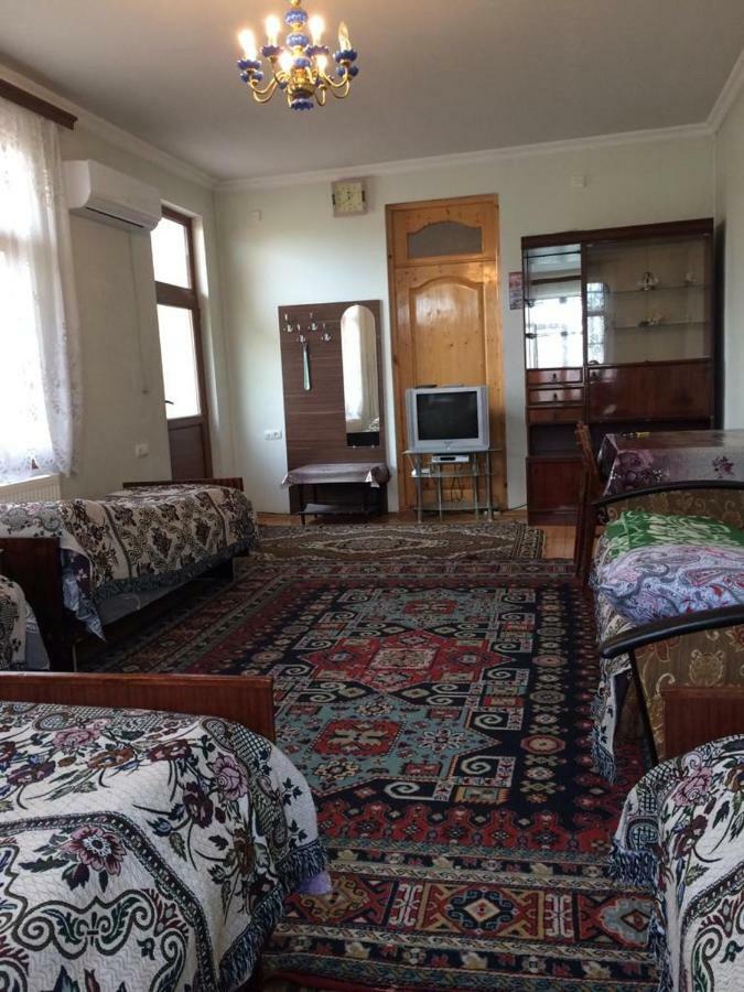Huseyn Houses กันจา ภายนอก รูปภาพ